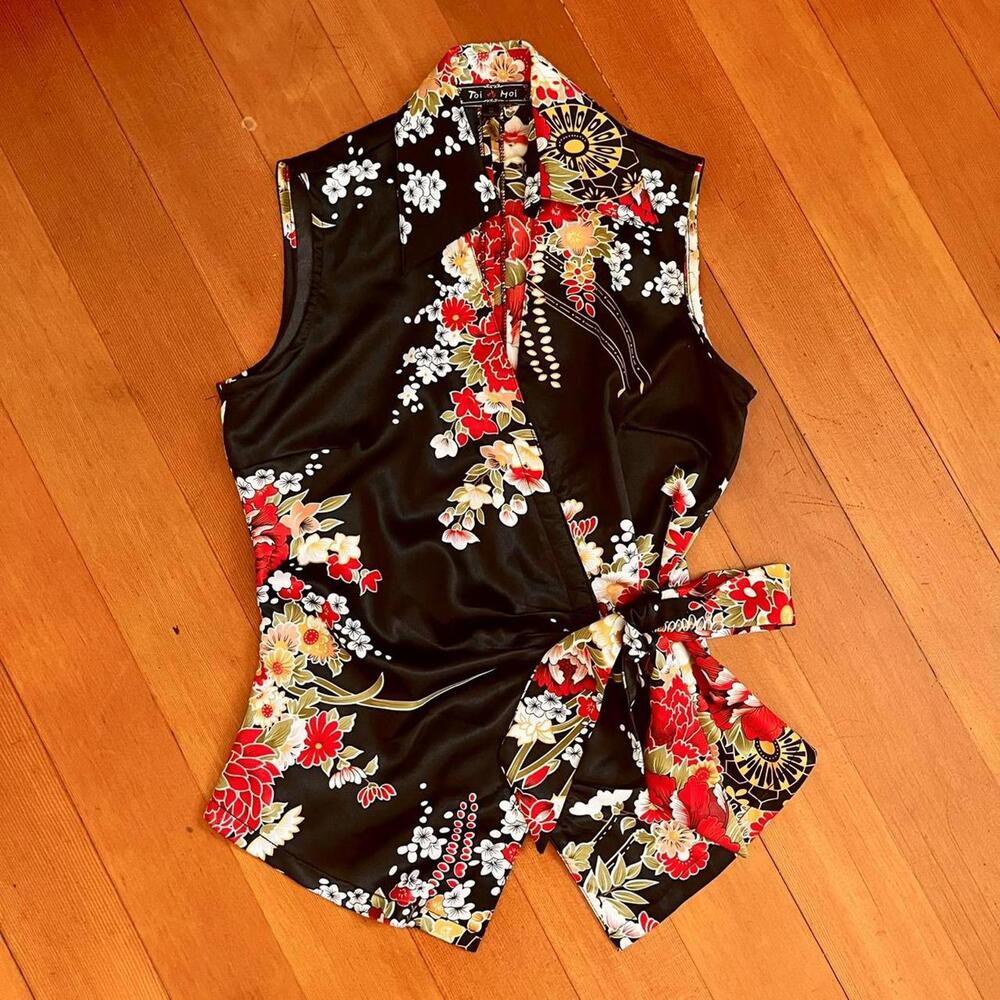 Vintage Y2K Toi et Moi Chinese Waist Tie Side Tie Blouse, Size Small